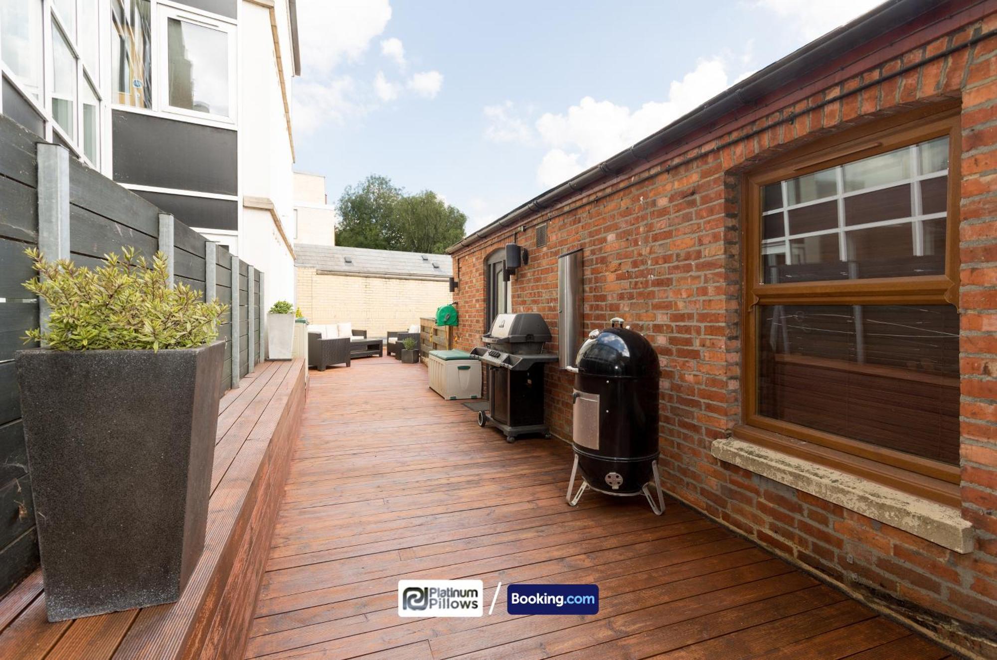 Modern Oxford 4 Bedroom Apartment, Contractor Accommodation, Walkable Into City Centre, Weekly & Monthly Deals ภายนอก รูปภาพ